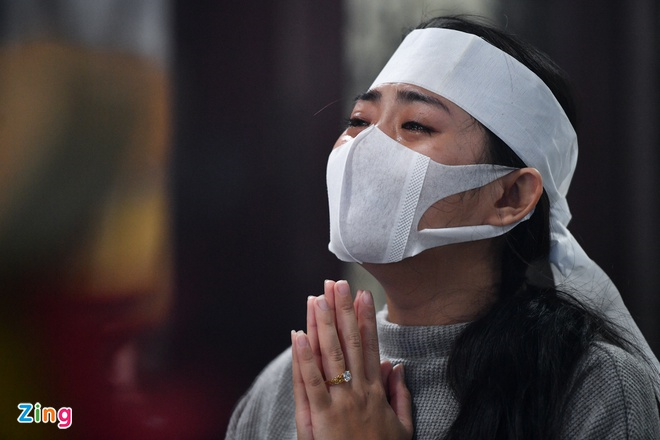 Ảnh: Bạn gái cùng gia đình lo hậu sự cho diễn viên Hải Đăng - 2