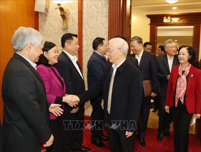 Bộ Chính trị, Ban Bí thư khóa XIII họp phiên đầu tiên - 3