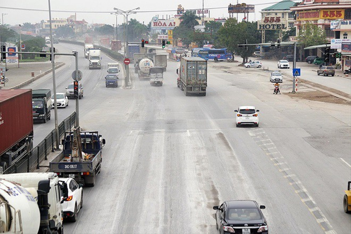 Hạn chế xe đi quốc lộ 5 qua tâm dịch Hải Dương - 1