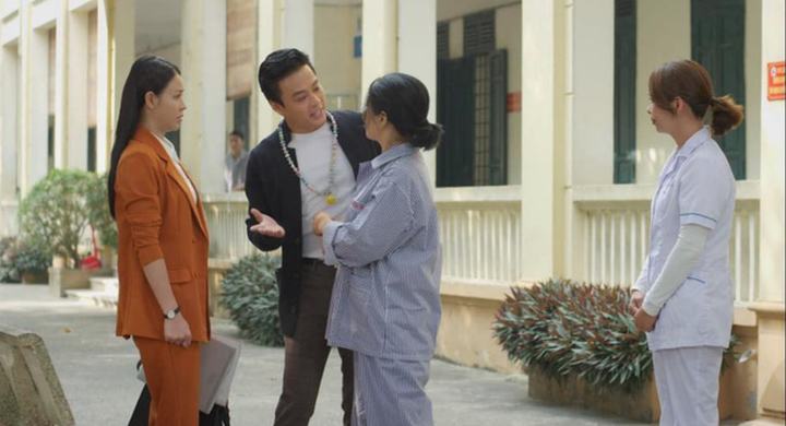 Hướng dương ngược nắng tập 28: Bà Diễm Loan hết điên loạn - 1