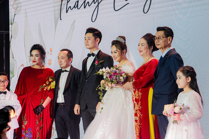 Ảnh lễ ăn hỏi và tiệc cưới của con gái diva Thanh Lam - 2