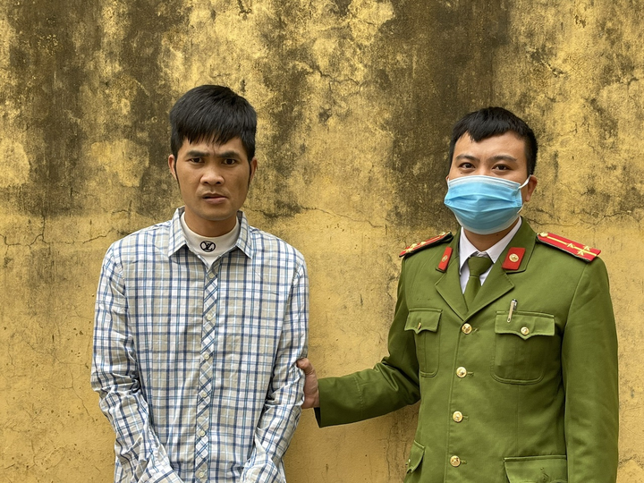 Khởi tố nam thanh niên phóng xe vượt chốt, đấm vào mặt cán bộ công an Hải Dương - 1