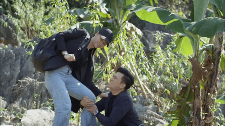 'Hướng dương ngược nắng' tập 29: Bà Bạch Cúc phát hiện âm mưu của Hoàng - 2