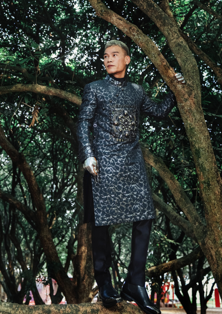 Ngắm bộ sưu tập áo dài veston tinh tế của NTK Tiến Lợi - 1