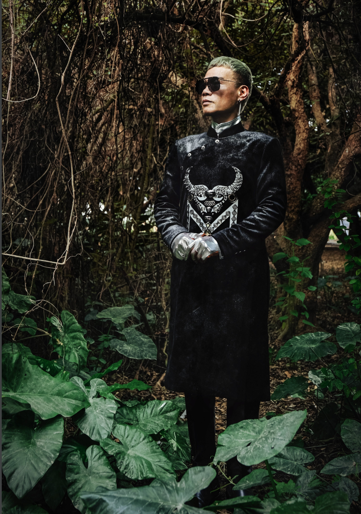 Ngắm bộ sưu tập áo dài veston tinh tế của NTK Tiến Lợi - 4