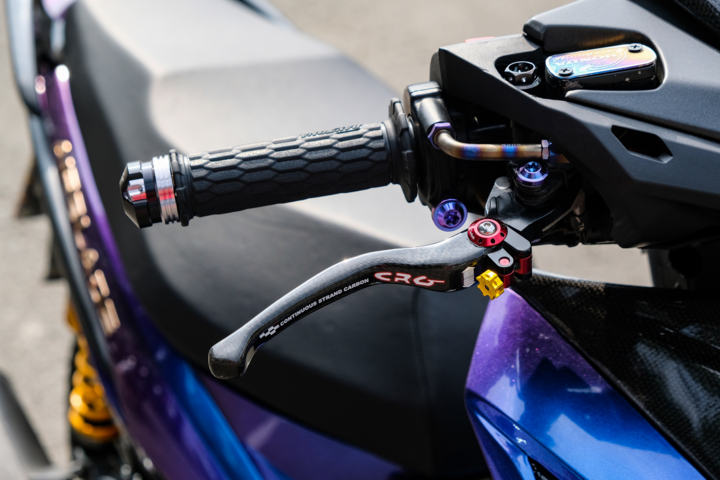Honda Air Blade với màu sơn độc đáo tại TP.HCM - 7