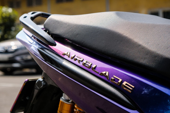 Honda Air Blade với màu sơn độc đáo tại TP.HCM - 3