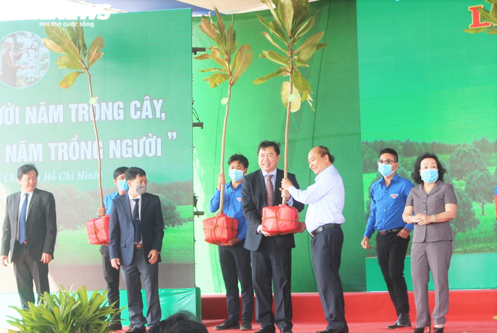 Thủ tướng: Hãy vì một Việt Nam xanh - 4