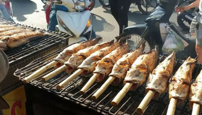 Ngày vía Thần Tài: Ngoài vàng, còn những mặt hàng nào hút khách? - 9