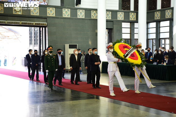 Ảnh: Lãnh đạo Đảng, Nhà nước viếng nguyên Phó Thủ tướng Trương Vĩnh Trọng - 21