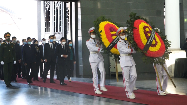 Ảnh: Lãnh đạo Đảng, Nhà nước viếng nguyên Phó Thủ tướng Trương Vĩnh Trọng - 22