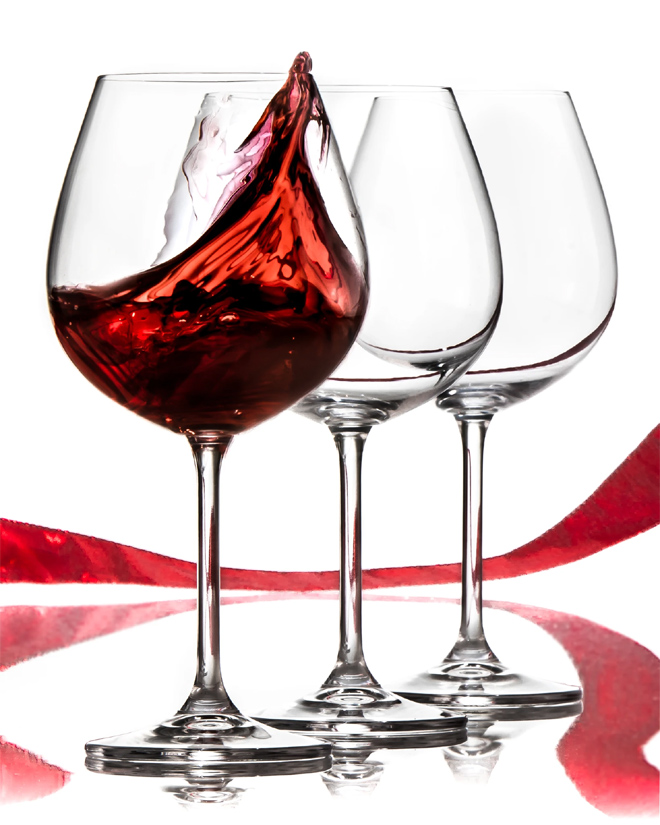 Uống vang sành điệu: Chọn ly nào, cầm ly thế nào cho chuẩn, sang? - 1