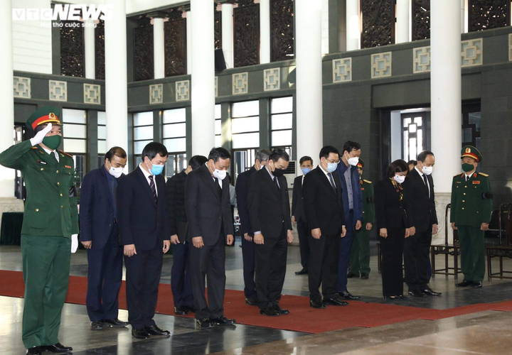 Ảnh: Lãnh đạo Đảng, Nhà nước viếng nguyên Phó Thủ tướng Trương Vĩnh Trọng - 18