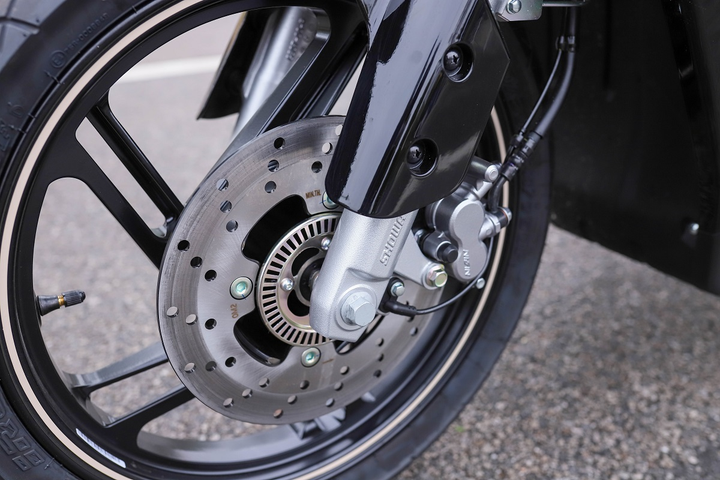 VinFast Theon ‘full option’ – Chiếc xe điện tưởng chỉ có trong truyền thuyết - 2