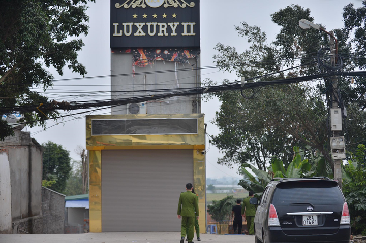 Nhân chứng bàng hoàng kể giây phút 8 người bị chém thương vong ở Hòa Bình - 1