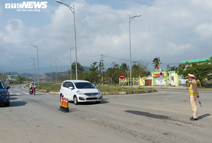 Xử lý công nhân Hải Dương vào Đà Nẵng bị ho, sốt nhưng trốn xét nghiệm COVID-19 - 2