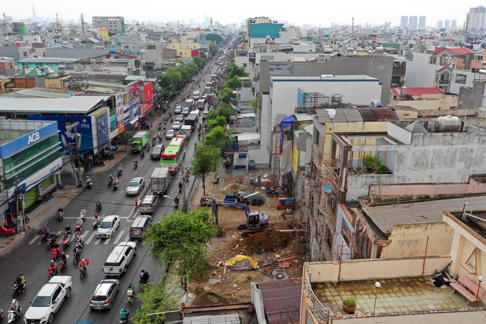 TP.HCM sẽ bán đấu giá đất ven các đường mới mở - 1