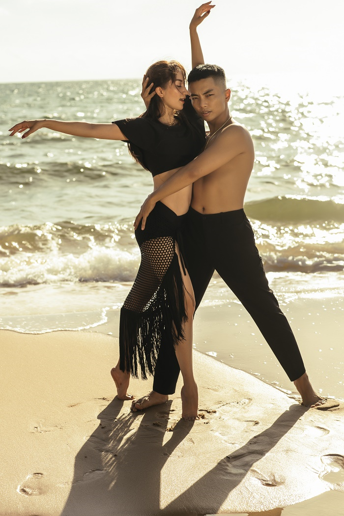 Khánh Thi kể chuyện suy sụp, lang thang ngoài đường khi mới yêu Phan Hiển - 9