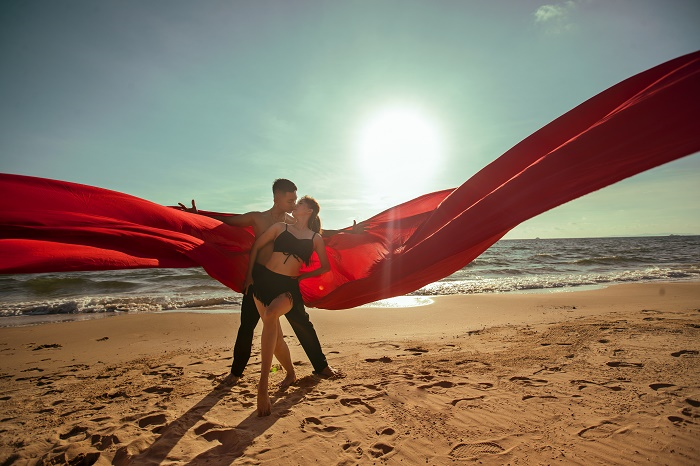 Khánh Thi kể chuyện suy sụp, lang thang ngoài đường khi mới yêu Phan Hiển - 12