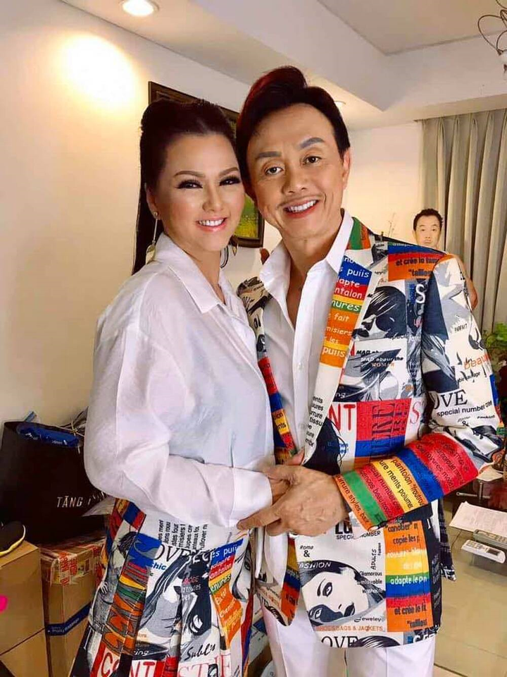 Gia đình danh hài Chí Tài chuyển gần 2 tỷ đồng tiền phúng để lập quỹ từ thiện - 4