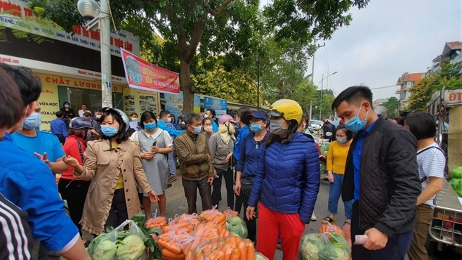 Người Bắc Ninh 'giải cứu' 5,5 tấn nông sản Hải Dương chỉ trong 1 giờ - 1