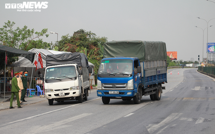 Hải Dương đề xuất phương án ‘gỡ khó’ cho vận tải, Hải Phòng phản hồi thế nào? - 1