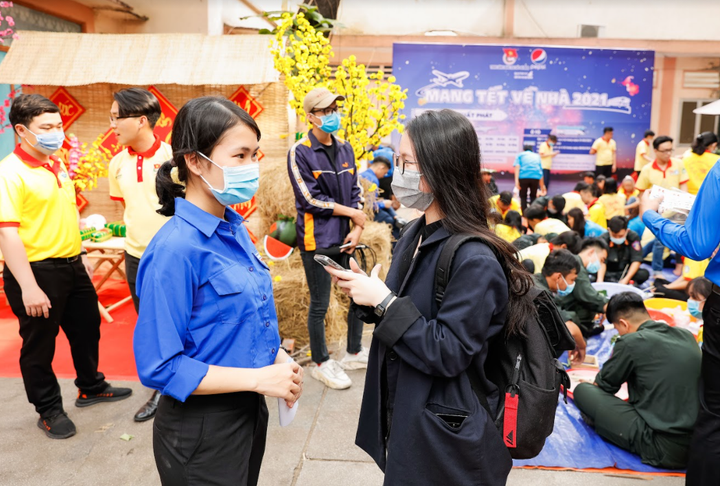 Tết 2021 - Mùa Tết đặc biệt của những người con xa quê - 4