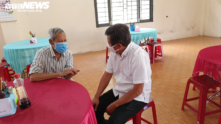 Ảnh: Ông Đoàn Ngọc Hải quyên góp được 170 triệu đồng cho người nghèo - 5