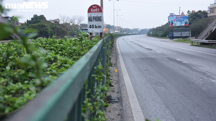 Ảnh: 'Quốc lộ tử thần' vắng vẻ chưa từng thấy trong đại dịch COVID-19 - 4