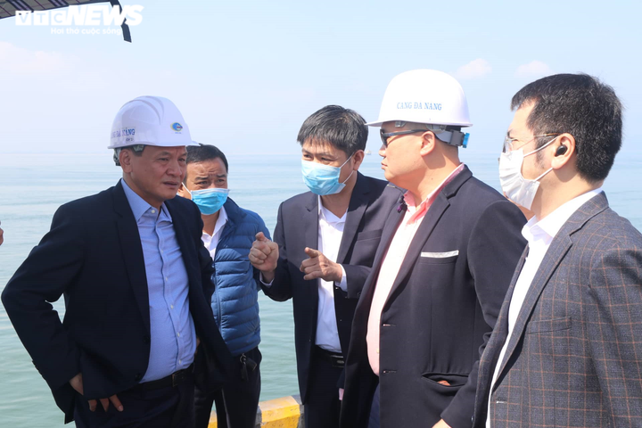 Đà Nẵng không khuyến khích phát triển vận tải hàng hóa trên hệ thống đường thủy - 1