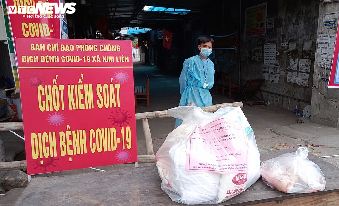 Ảnh: Cuộc sống người dân tại ổ dịch nóng nhất tỉnh Hải Dương - 1