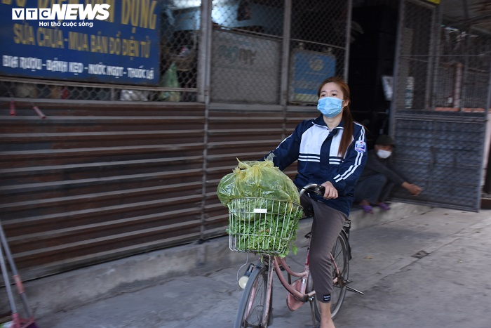 Ảnh: Cuộc sống người dân tại ổ dịch nóng nhất tỉnh Hải Dương - 9