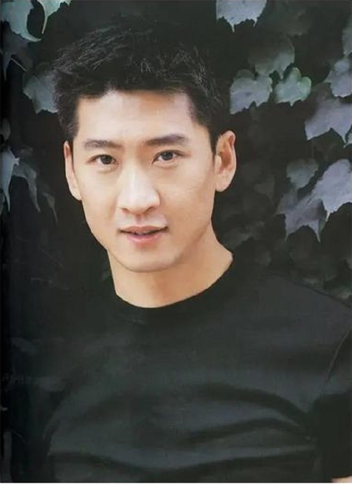 Nhĩ Khang 'Hoàn Châu cách cách': Bị tẩy chay, đi làm nông và thành triệu phú - 3