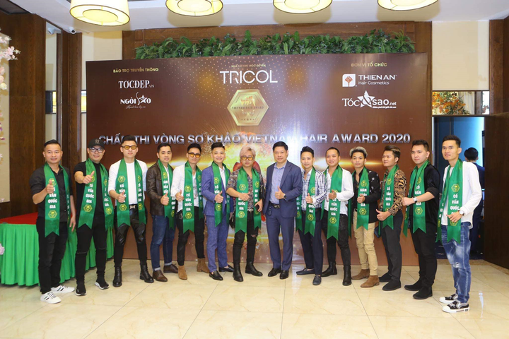 Nguyễn Văn Dũng: Nhà tạo mẫu tóc chuyên nghiệp đam mê truyền cảm hứng - 2