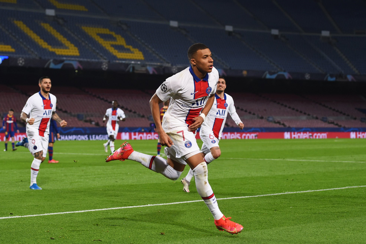 Lượt đi vòng 1/8 Champions League: Ronaldo, Messi gây thất vọng - 4