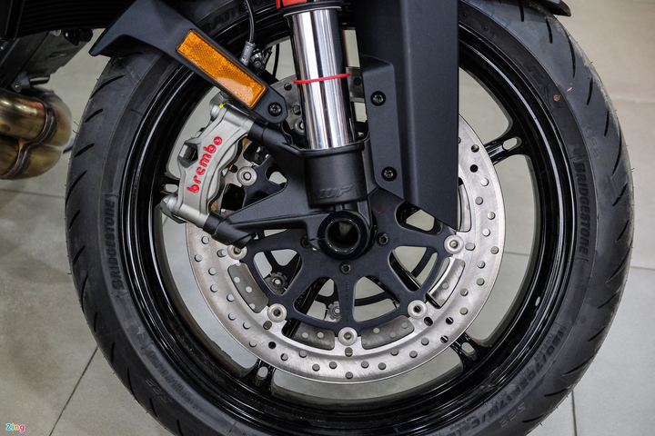 Những mẫu nakedbike chính hãng đắt nhất Việt Nam - 10