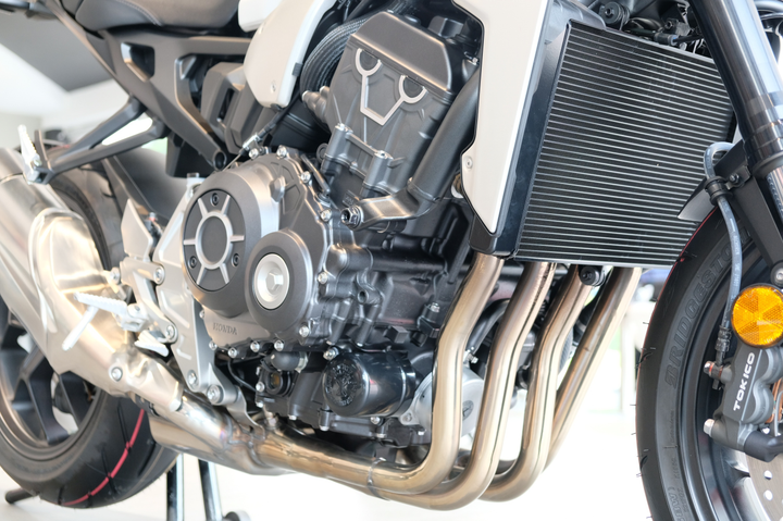 Những mẫu nakedbike chính hãng đắt nhất Việt Nam - 23