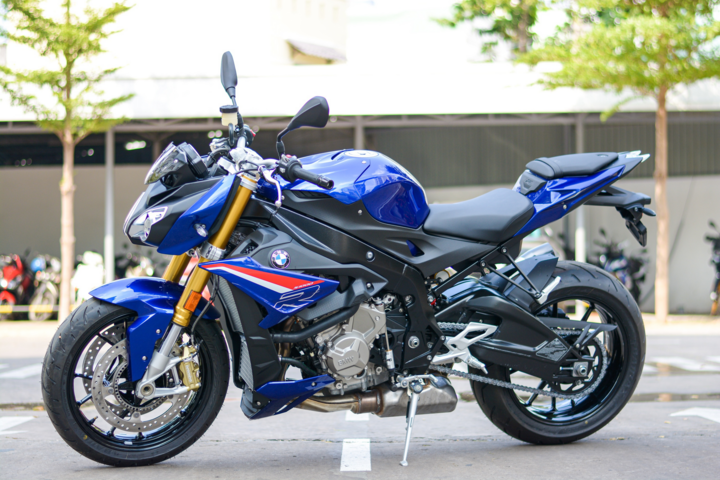 Những mẫu nakedbike chính hãng đắt nhất Việt Nam - 14