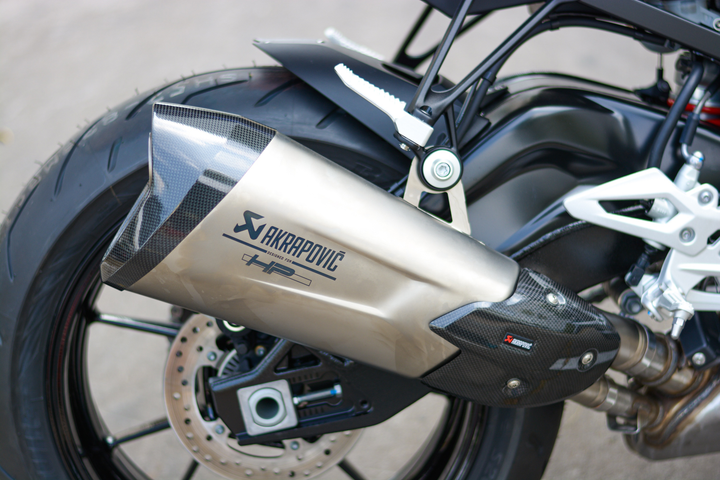 Những mẫu nakedbike chính hãng đắt nhất Việt Nam - 18