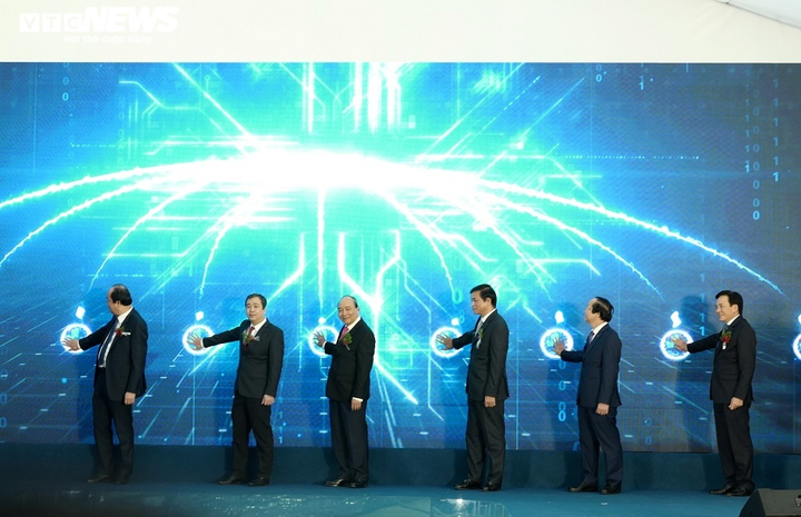 Tạo điều kiện thu hút các dự án vào Khu công nghiệp Liên Hà Thái - 1