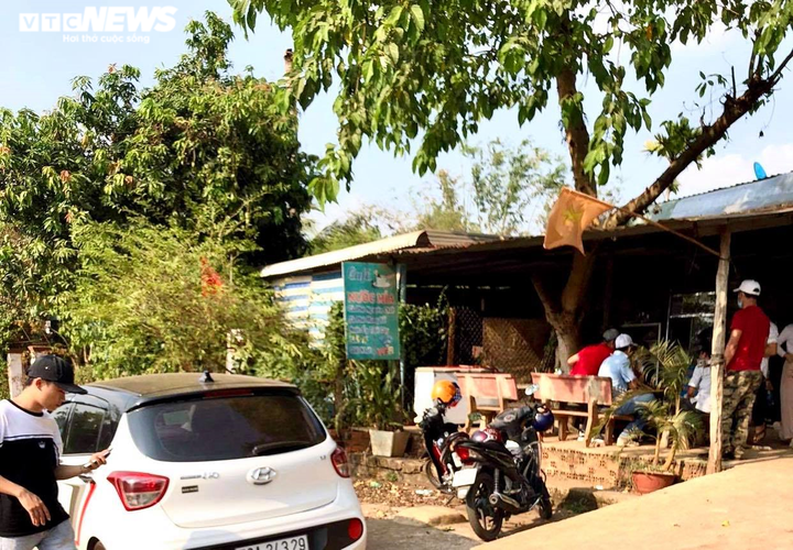 Bình Phước: Cò đất ôm sổ đỏ ra đường 'vẫy khách' sau đề xuất xây sân bay - 6