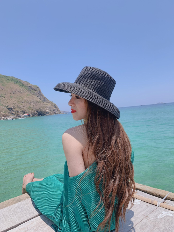 Trinh Nguyễn Boutique: Thương hiệu thời trang sang trọng dành cho phái đẹp - 2