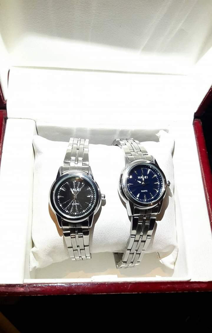 Kim Huyền Shop: Cửa hàng đồng hồ đa phong cách - 2