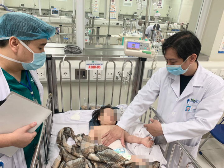 Kết quả chụp CT sọ não bé gái 2 tuổi rơi từ tầng 13 - 1