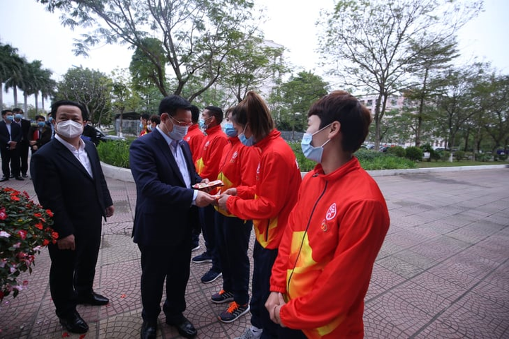 Bí thư Hà Nội Vương Đình Huệ kiểm tra công trình phục vụ SEA Games 31 - 2