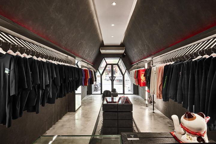 Không chuộng hàng hiệu, gen Z sành điệu mê tít outfits của Hades - 1