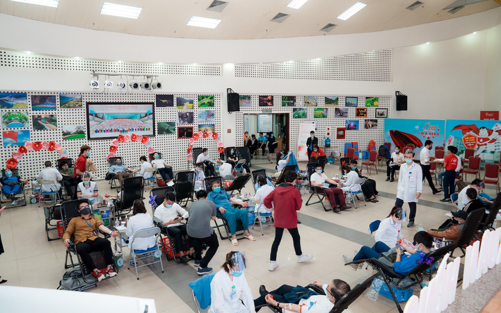 'Những giọt máu Hồng' lần thứ VI: Mỗi giọt máu cho đi, một cuộc đời ở lại - 3