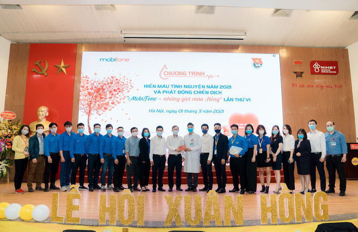 'Những giọt máu Hồng' lần thứ VI: Mỗi giọt máu cho đi, một cuộc đời ở lại - 4