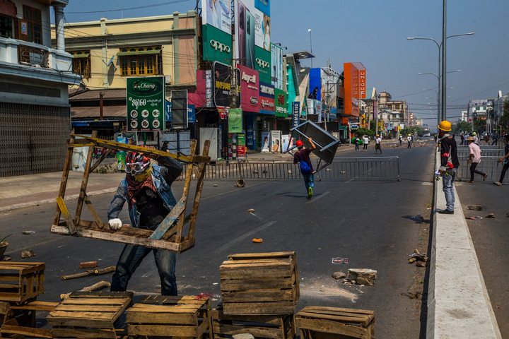 Bi kịch dân thường trong cuộc biểu tình Myanmar - 2