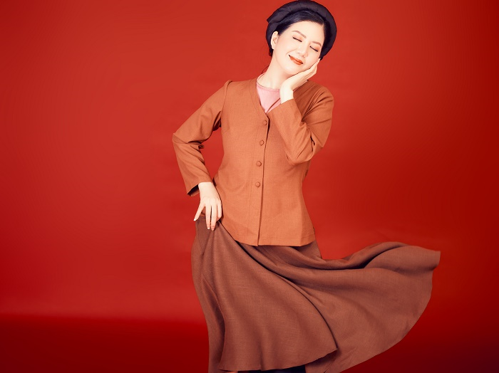 Đinh Hiền Anh dành toàn bộ tiền bán CD xây nhà tình nghĩa - 1